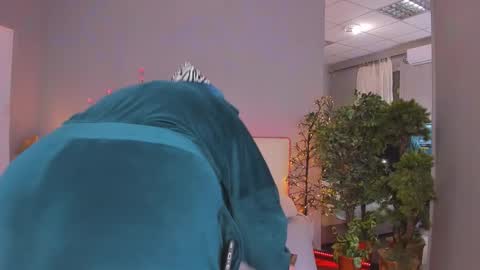 Snapshot of monasteel chatting on February 2026 06:57:02 PM Monica online show from February 2026 06:57:02 PM