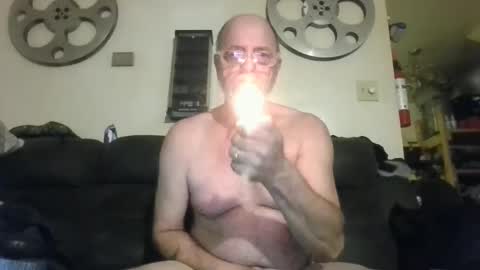 Snapshot of mondaymonday chatting on January 2025 03:24:02 PM mondaymonday online show from January 2025 03:24:02 PM