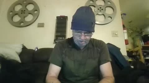 Snapshot of mondaymonday chatting on January 2025 04:27:01 PM mondaymonday online show from January 2025 04:27:01 PM