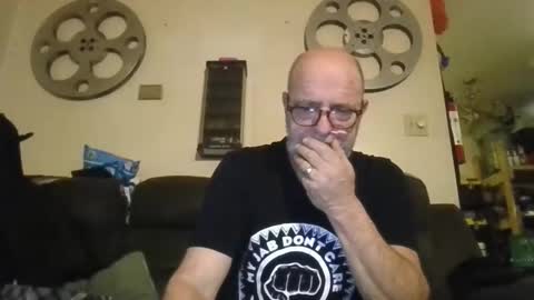 Snapshot of mondaymonday chatting on January 2025 05:55:01 PM mondaymonday online show from January 2025 05:55:01 PM