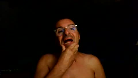 mondess69 online show from August 2026 04:00:01 AM