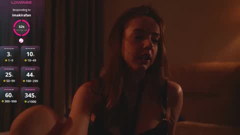 Emily  online show from September 2025 04:11:01 PM