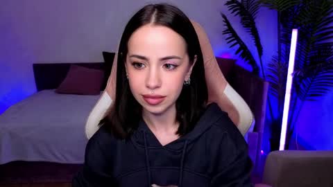 Monica online show from April 2026 08:47:01 AM