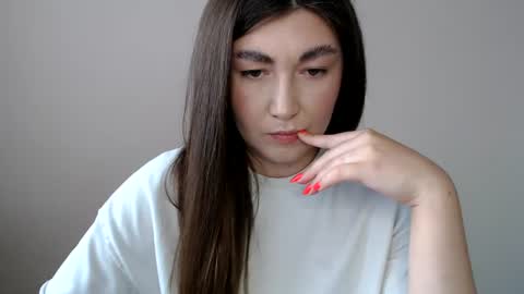 sweet girl and shine body online show from July 2026 06:42:02 AM