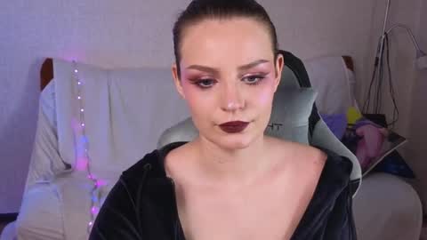 Monica erotic mmm online show from September 2025 03:22:02 PM