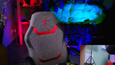 Monika online show from January 2025 06:36:02 PM