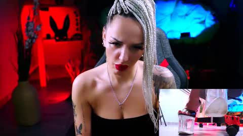 Monika online show from February 2025 11:41:01 AM