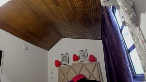 Snapshot of monicapink_ chatting on February 2026 12:12:01 PM Mony online show from February 2026 12:12:01 PM