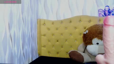 Monica online show from February 2025 04:10:01 PM