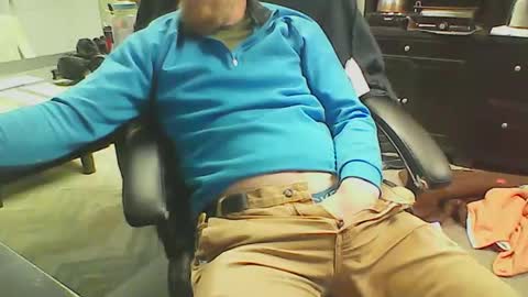 Snapshot of monkeypants04 chatting on May 2026 02:45:01 PM monkeypants04 online show from May 2026 02:45:01 PM