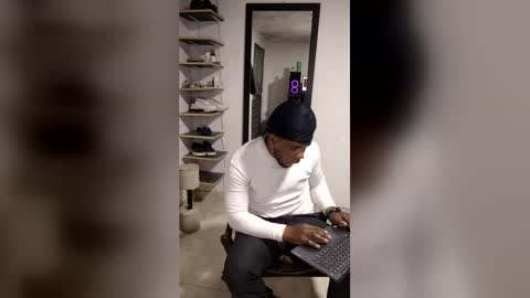 monky_ancestral online show from June 2026 11:13:01 PM
