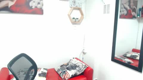 monserrat_diva online show from December 2025 11:58:01 PM