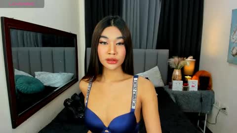 Snapshot of monstercock_catarina chatting on May 2026 07:49:01 AM monstercock_catarina online show from May 2026 07:49:01 AM