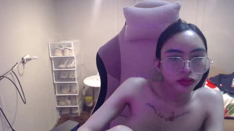 Snapshot of monstercockselfsuck chatting on February 2025 11:16:02 AM ELYSE A SIMPLE GIRL online show from February 2025 11:16:02 AM