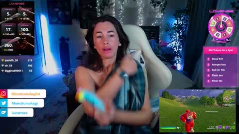 Snapshot of monstrumologist chatting on January 2025 04:02:02 AM Lydia Mooney online show from January 2025 04:02:02 AM