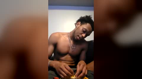 Snapshot of montaguesdagger chatting on July 2026 07:01:02 AM MontaguesDagger online show from July 2026 07:01:02 AM