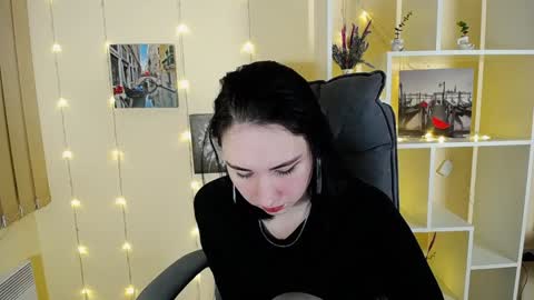 Diana online show from January 2025 03:47:02 PM