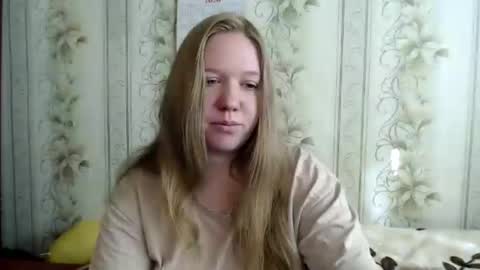 Snapshot of moon_linght000 chatting on July 2026 02:03:02 AM moon_linght000 online show from July 2026 02:03:02 AM