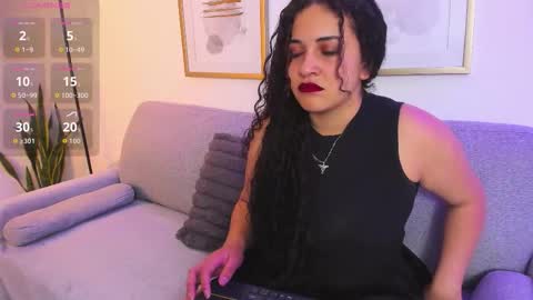 Snapshot of moon_shaddow chatting on January 2026 11:56:01 AM Moon online show from January 2026 11:56:01 AM