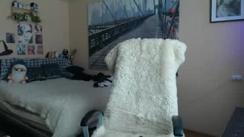 Keira online show from March 2026 08:59:02 AM