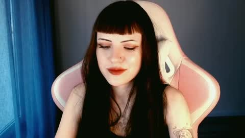  sophie  online show from May 2026 05:29:02 PM