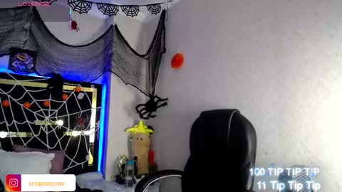 Moon Water   online show from November 2025 10:16:01 AM