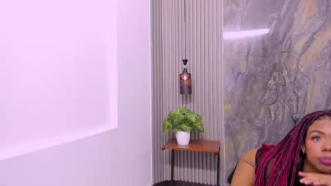 MoonBrown online show from March 2026 09:54:01 PM