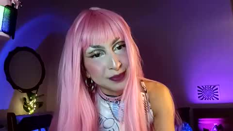 Snapshot of mooncinna chatting on September 2025 05:45:02 PM Cinna online show from September 2025 05:45:02 PM