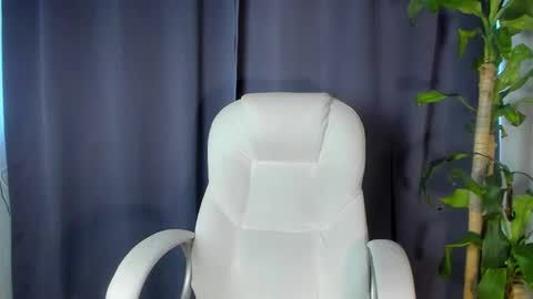 moonie_baddie31 online show from January 2026 08:12:01 PM