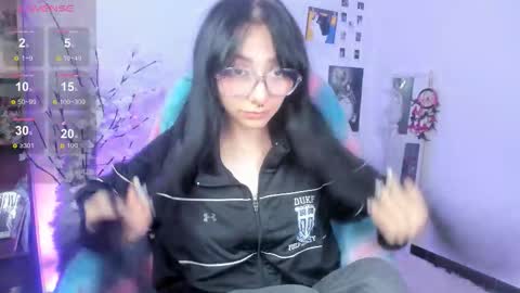 MOON  online show from December 2025 06:31:01 AM