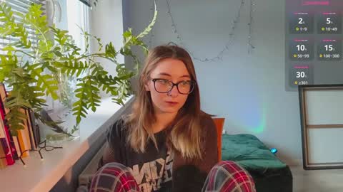 Snapshot of moonlight__lovers chatting on January 2025 10:14:02 AM Dana online show from January 2025 10:14:02 AM