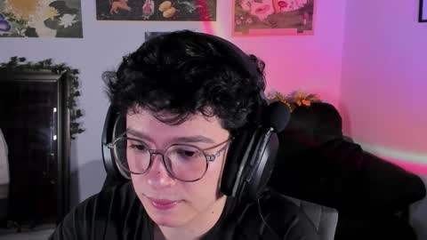 Clove online show from January 2026 02:25:01 AM