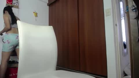 moonlunita online show from February 2026 07:07:01 PM