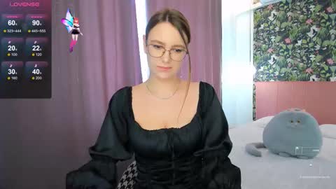 Monica online show from September 2025 06:35:02 AM