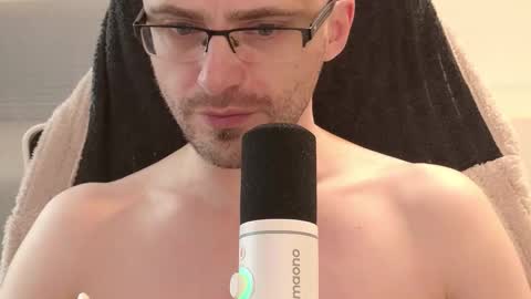 Moonsire online show from February 2026 05:37:01 AM