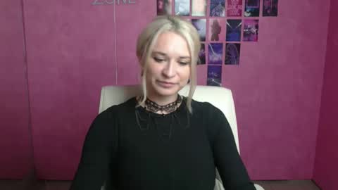 Susanna online show from April 2026 11:30:02 AM