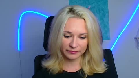 Susanna online show from April 2026 11:38:01 AM