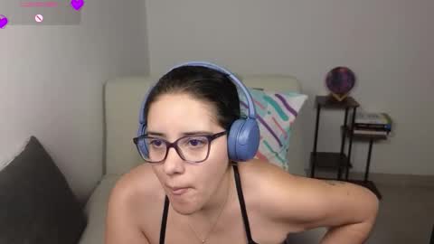 Moon Woman online show from February 2026 04:19:02 AM