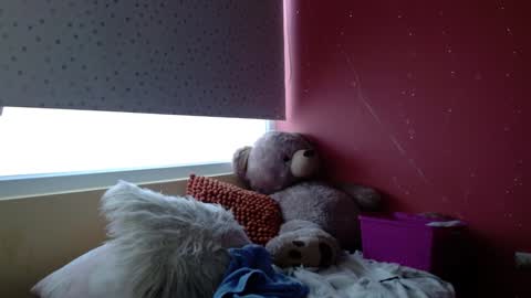 Snapshot of mora_haze chatting on January 2025 08:37:02 PM Mora Haze 3 online show from January 2025 08:37:02 PM