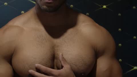 Snapshot of moreno1muscular chatting on November 2025 10:04:02 AM moreno1muscular online show from November 2025 10:04:02 AM