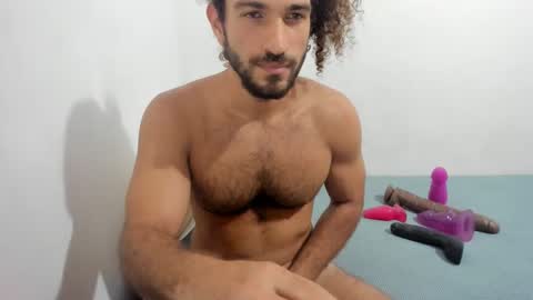 Pipo online show from February 2025 01:59:02 PM