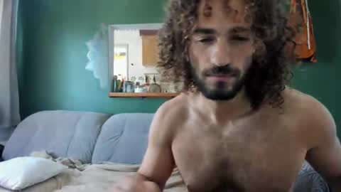 Pipo online show from February 2025 01:20:01 PM