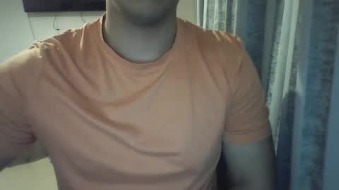 Snapshot of morenolatin19 chatting on February 2025 09:33:02 PM Jos Luis online show from February 2025 09:33:02 PM