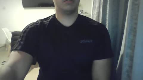 Snapshot of morenolatin19 chatting on October 2025 06:41:02 PM Jos Luis online show from October 2025 06:41:02 PM