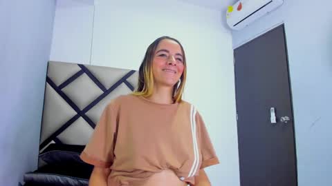 morgan_82ws online show from April 2026 07:44:01 PM