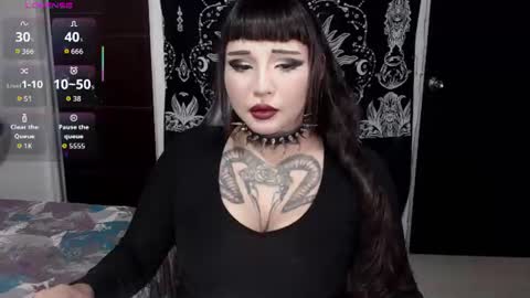 Snapshot of morganmoon1 chatting on July 2026 04:42:02 PM Morgan Moon online show from July 2026 04:42:02 PM
