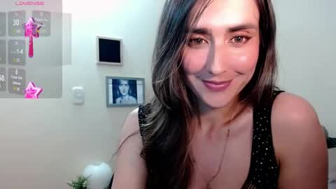 Moriah online show from February 2025 07:31:02 PM