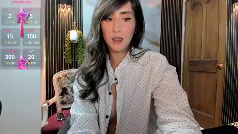 Moriah online show from November 2025 07:36:03 PM