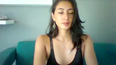 moritha2397 online show from April 2026 03:47:02 PM