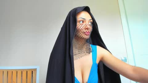 Snapshot of moroccan_diamond_ chatting on June 2026 08:09:02 AM Medina online show from June 2026 08:09:02 AM